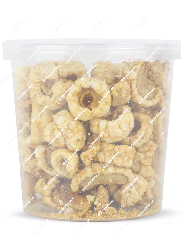 Cubo de 125 gramos de torreznos Gran Selección sabor barbacoa de la marca Aperitivos Castillo, producto sin gluten y sin huevo - Dulcealmacen