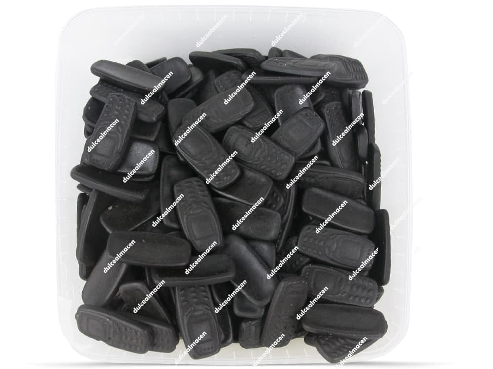 Móviles de Regaliz Negro Saet en Tarro de 2 KG