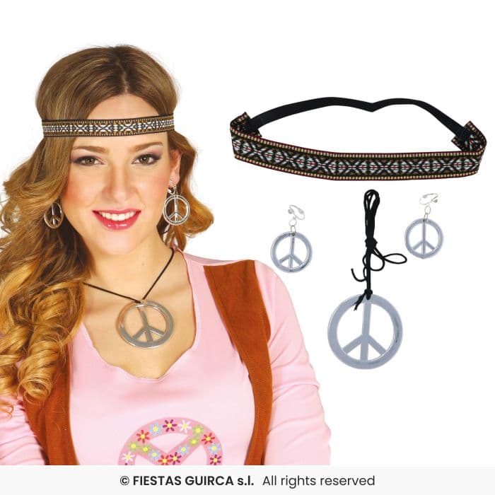 Mujer luciendo el Guirca Conjunto Hippie con cinta, collar y pendientes en Dulcealmacen