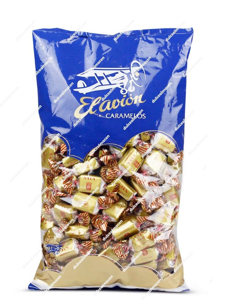 Bolsa de 1 kg de El Avión Toffee Nata con diseño azul y logotipo clásico mostrando los caramelos envueltos en papel dorado - Dulcealmacen