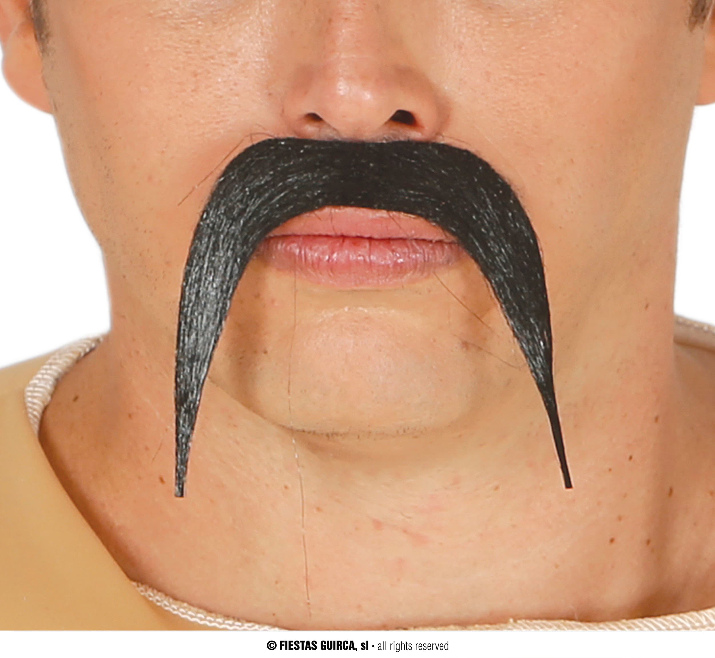 GU bigote chino
