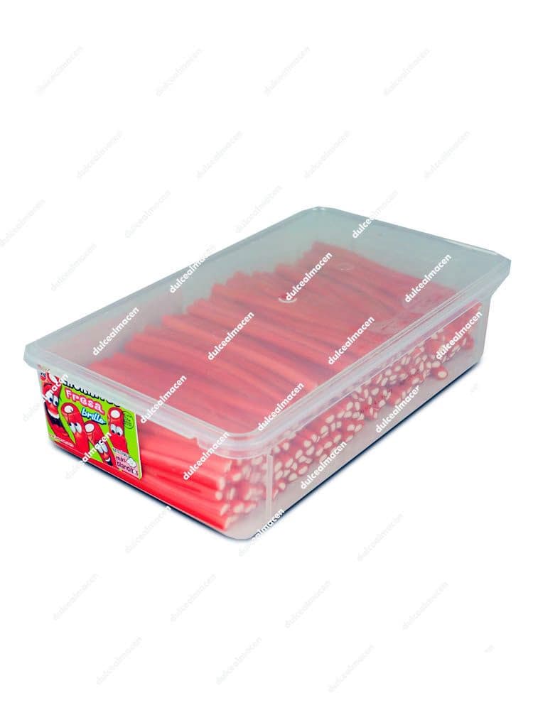 Caja plástica transparente de Jake Rellenitos de Fresa Rellenos de Nata 200 uds mostrando la etiqueta frontal azul de Rellenitos Fresa y los tubos de regaliz rojo de acabado liso en su interior en el archivo image_f32407.png - Dulcealmacen