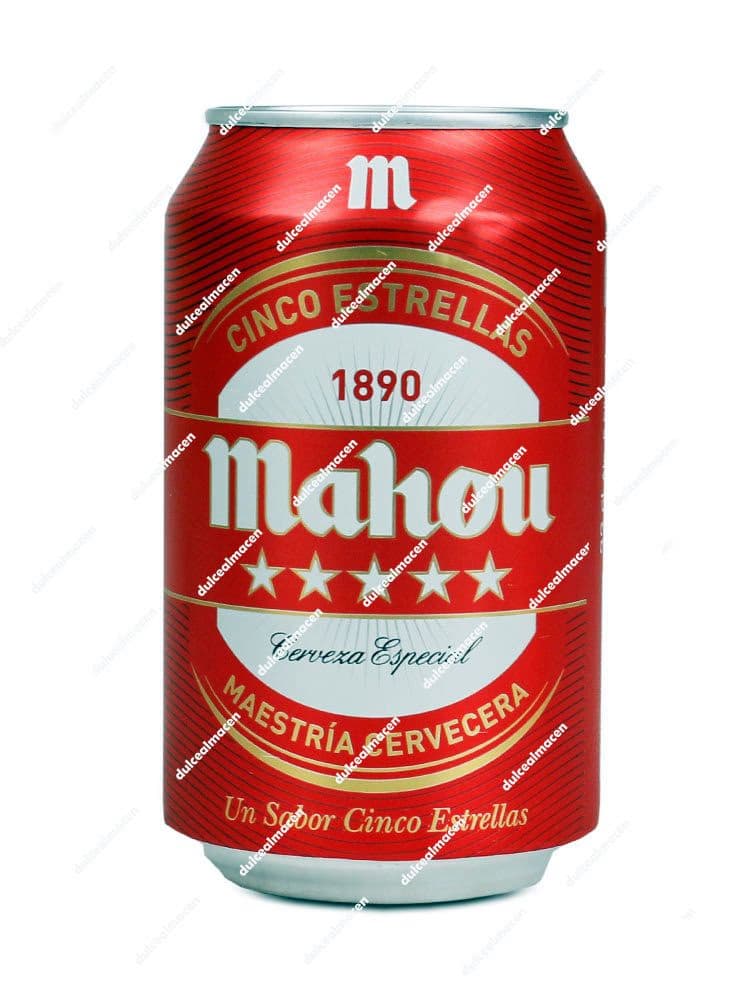 Lata roja de 33 cl de Cerveza Mahou Cinco Estrellas con detalles dorados y blancos indicando Maestría Cervecera sobre fondo blanco en Dulcealmacen