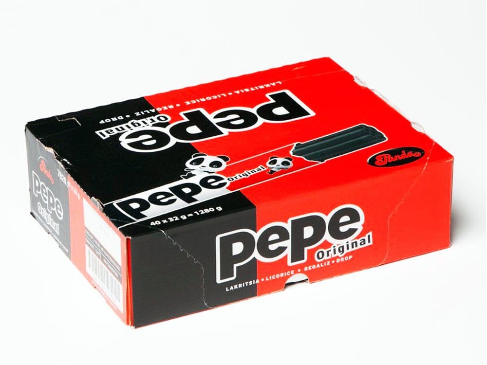 Caja expositora de barritas de regaliz negro Pepe Panda Regaliz 40 uds de Dulcealmacen