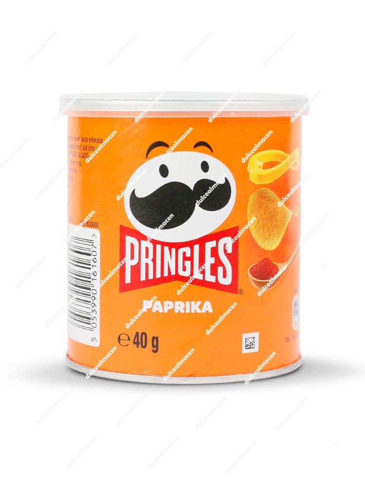 Bote pequeño de Pringles de color naranja sabor Paprika de 40 gramos, con la ilustración de pimientos y el logotipo de la marca para consumo individual - Dulcealmacen