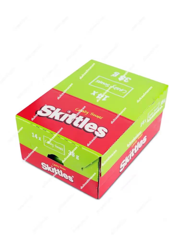 Caja expositora de Skittles Crazy Sours en color verde y rojo conteniendo 14 unidades de 38 g cada una - Dulcealmacen