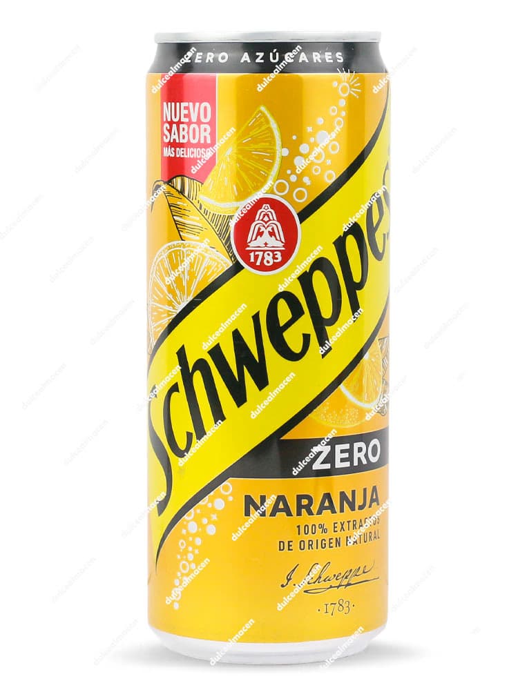 Lata de 33 cl de Schweppes Naranja Zero Azúcar de color naranja brillante con etiqueta negra superior indicando Zero Azúcares - Dulcealmacen