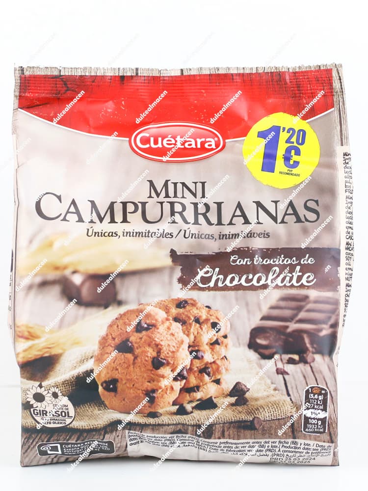 Bolsa de galletas Cuétara Mini Campurrianas con trozos de chocolate de 145 gramos, mostrando las galletas con pepitas de chocolate sobre un fondo rústico de madera - Dulcealmacen