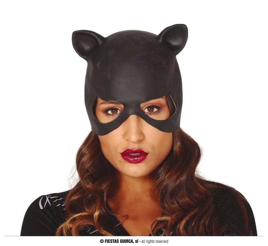 GU mascara mujer gata latex