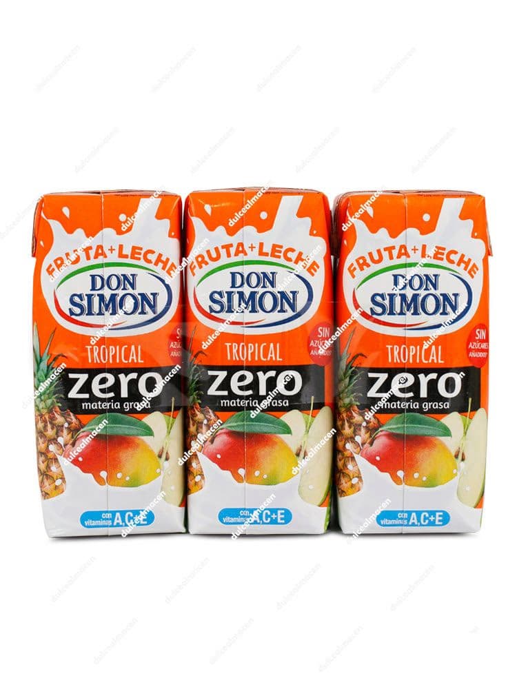 Pack de 3 briks de 330 ml de Don Simón Fruta más Leche sabor Tropical Zero, destacando vitaminas A C E y zero materia grasa sobre fondo blanco en Dulcealmacen