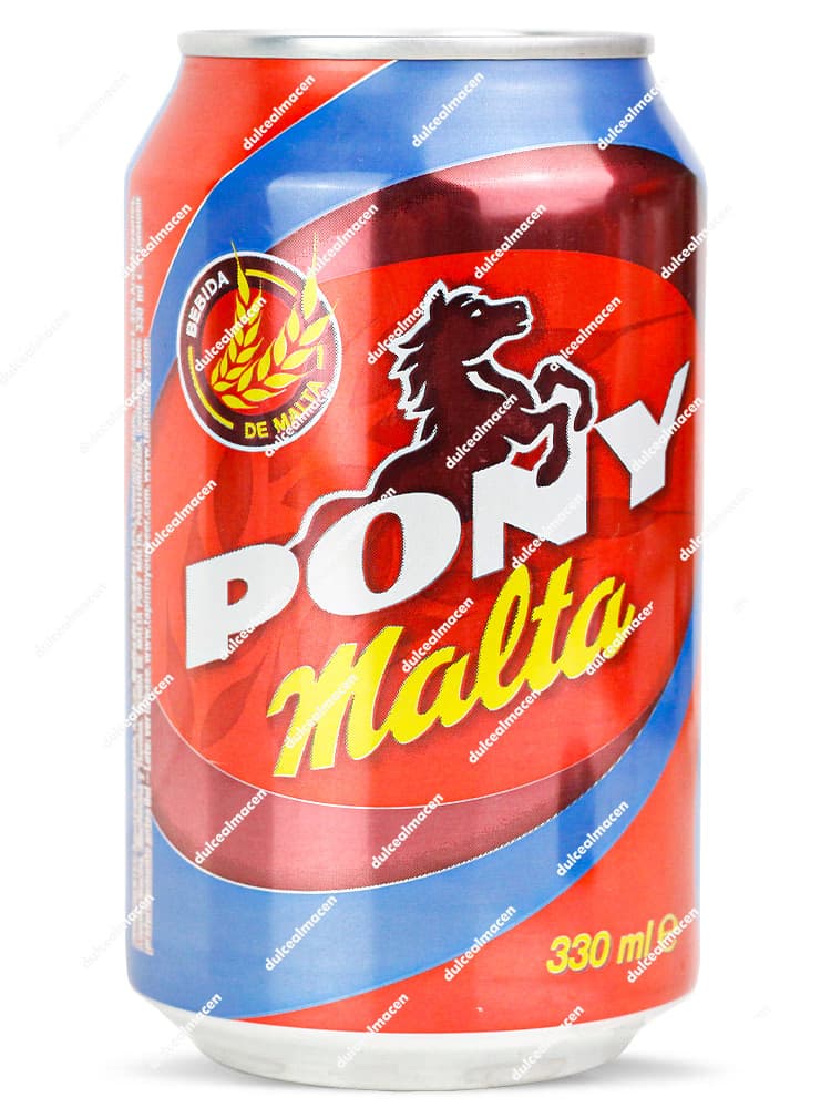 Envase cilíndrico de aluminio de la bebida de malta colombiana Pony Malta de 33 cl, con un diseño exterior de franjas diagonales rojas, amarillas y blancas, destacando el logotipo central de la marca con letras negras perfiladas en blanco - Dulcealmacen