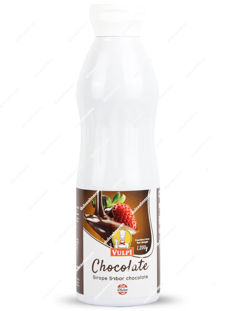 Botella plástica transparente de 1,2 kg de sirope de chocolate líquido de la marca Vulpi con el sello rojo de sin gluten y el logotipo de un chef en la etiqueta frontal - Dulcealmacen