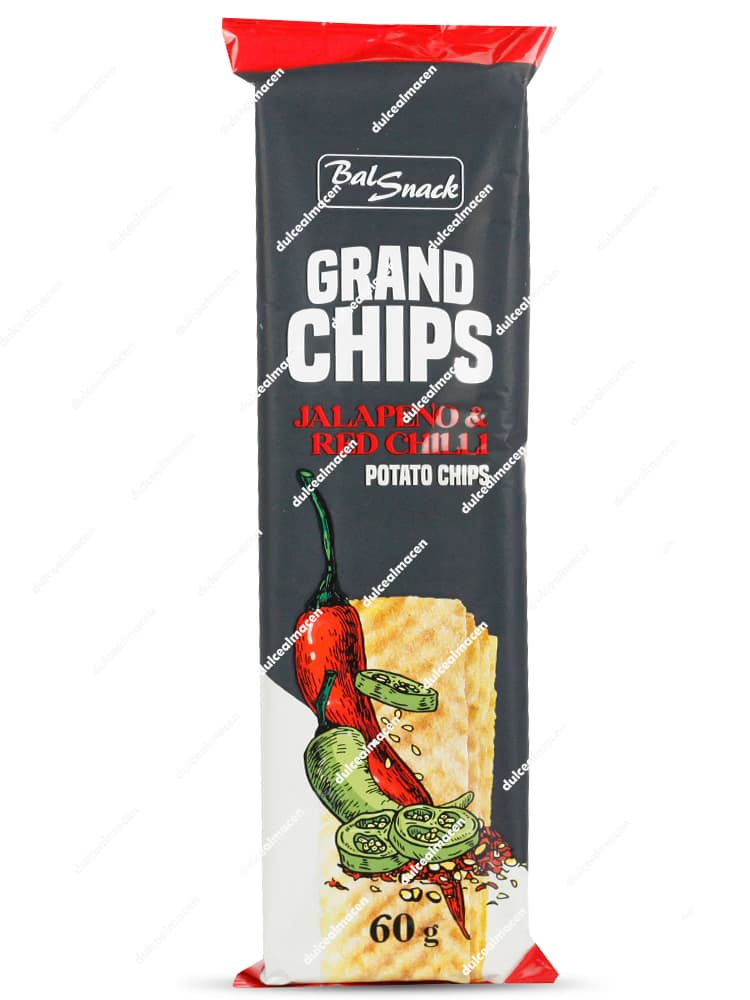 Bolsa vertical de BalSnack patatas jalapeños 60gr mostrando el empaque negro y rojo con el texto Grand Chips Jalapeno & Red Chilli Potato Chips y la ilustración de chiles picantes - Dulcealmacen archivo 4740053008498_resultado.avif