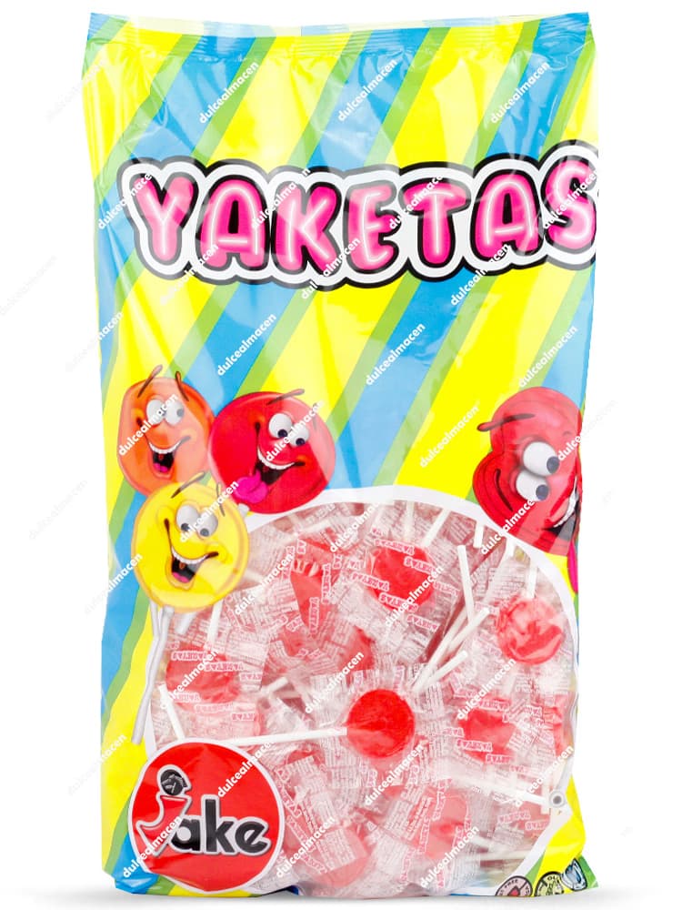 Bolsa vertical llamativa de Jake yaketas piruletas rojas 150 uds mostrando caramelos con palo de color rojo envueltos individualmente con ilustraciones de caras sonrientes en el empaque verde y amarillo - Dulcealmacen archivos 8412147025006_resultado.avif y 8412147025006x_resultado.avif